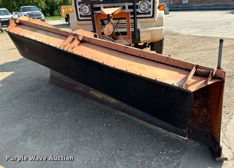 image for item EB2602 1985 GMC C7000 dump truck