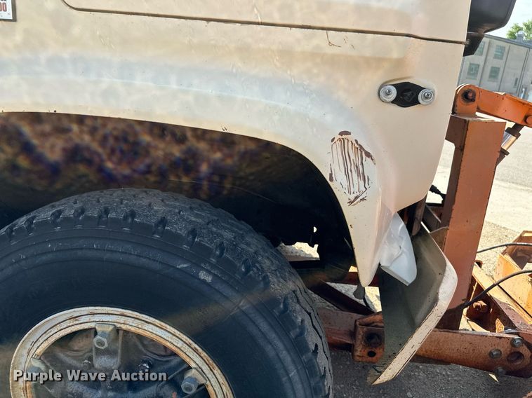 image for item EB2602 1985 GMC C7000 dump truck