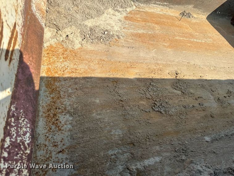 image for item EB2602 1985 GMC C7000 dump truck