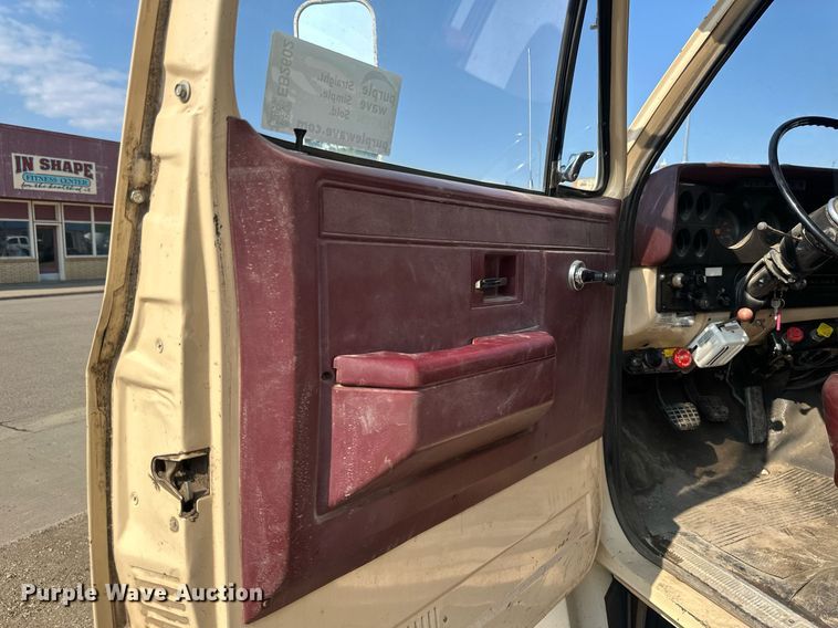 image for item EB2602 1985 GMC C7000 dump truck