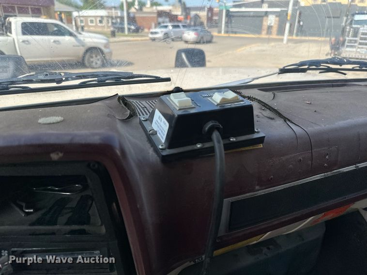 image for item EB2602 1985 GMC C7000 dump truck