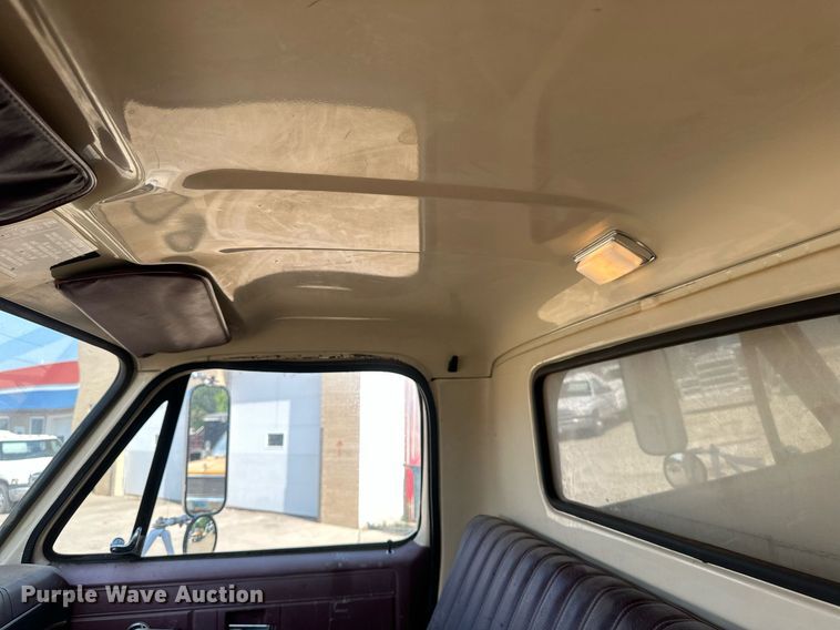 image for item EB2602 1985 GMC C7000 dump truck