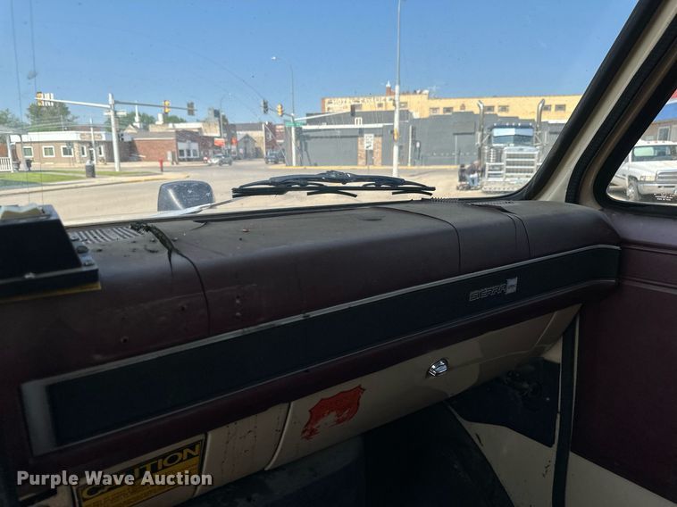 image for item EB2602 1985 GMC C7000 dump truck