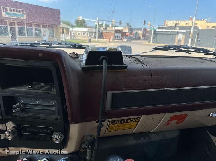 image for item EB2602 1985 GMC C7000 dump truck