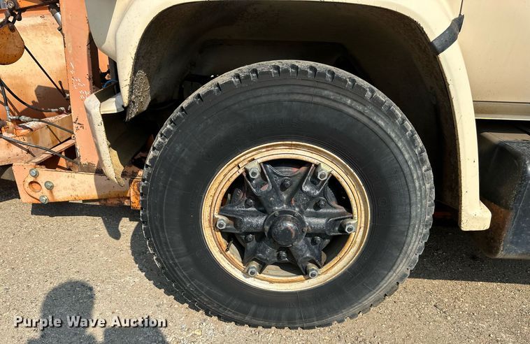 image for item EB2602 1985 GMC C7000 dump truck