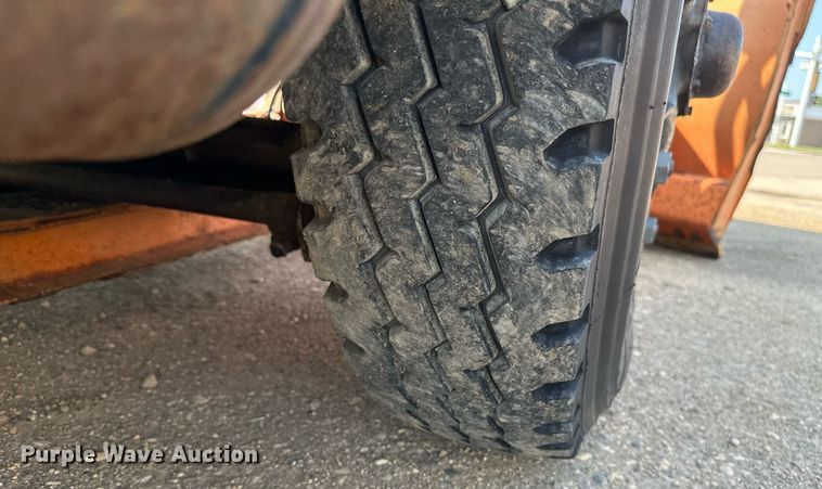 image for item EB2602 1985 GMC C7000 dump truck