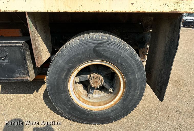 image for item EB2602 1985 GMC C7000 dump truck