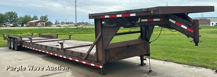 image for item EB2712 2012 PJ equipment trailer