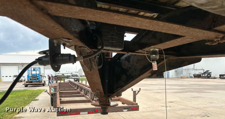 image for item EB2712 2012 PJ equipment trailer