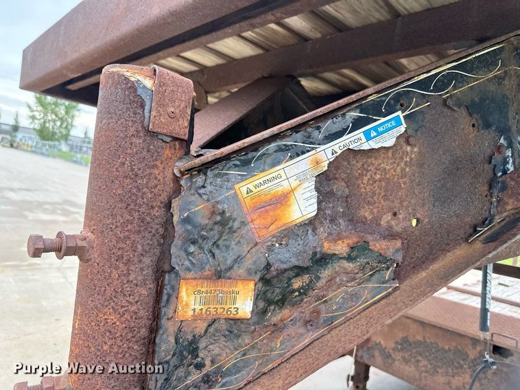 image for item EB2712 2012 PJ equipment trailer