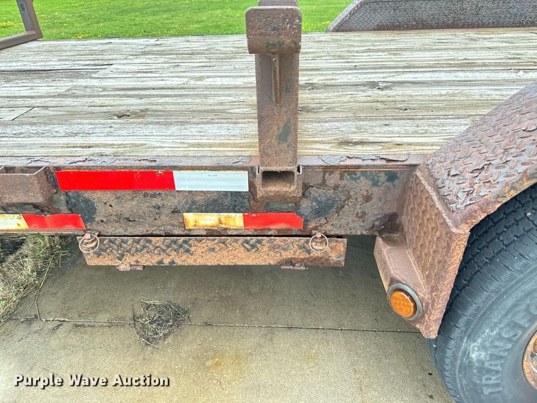 image for item EB2712 2012 PJ equipment trailer