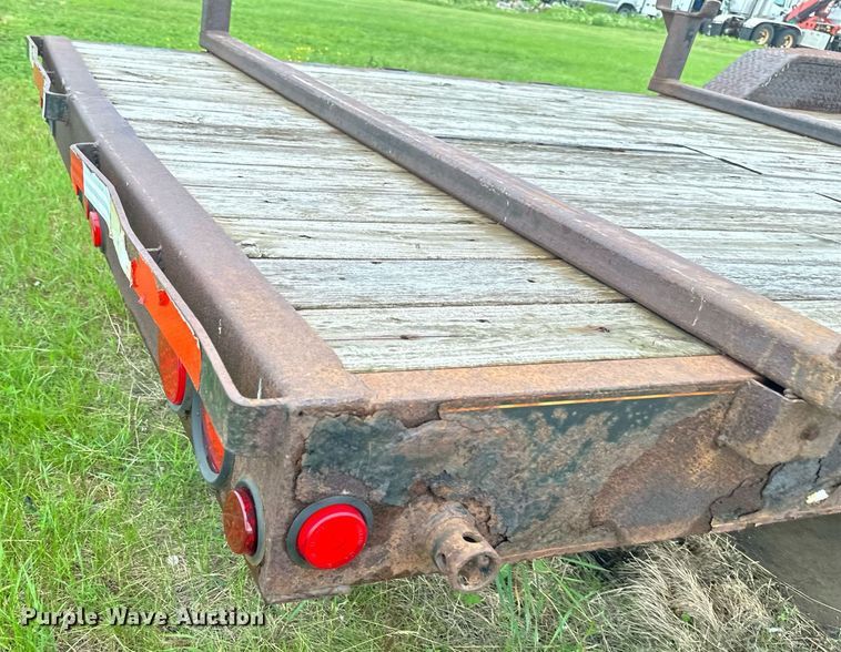 image for item EB2712 2012 PJ equipment trailer