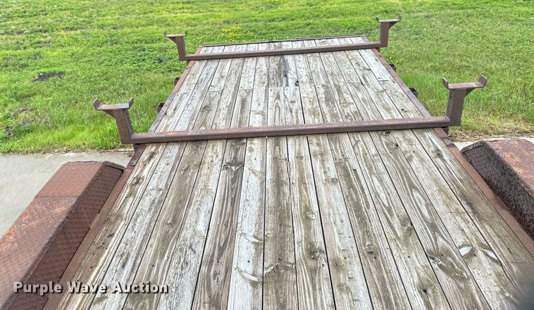 image for item EB2712 2012 PJ equipment trailer