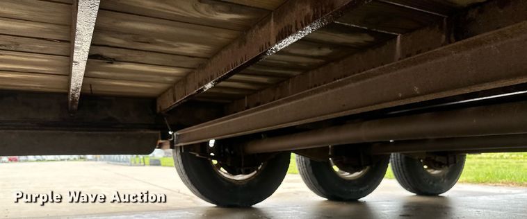 image for item EB2712 2012 PJ equipment trailer