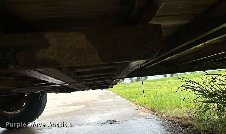 image for item EB2712 2012 PJ equipment trailer