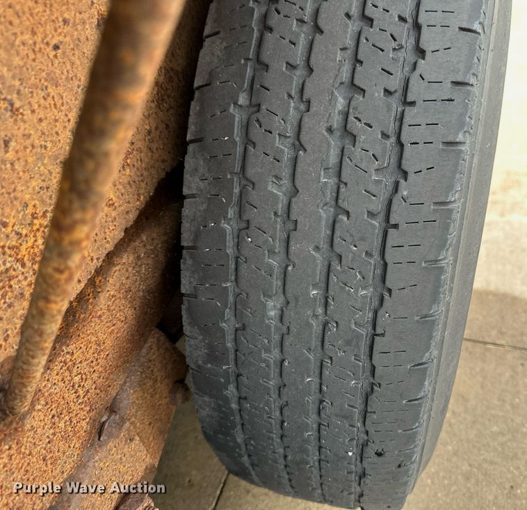 image for item EB2712 2012 PJ equipment trailer