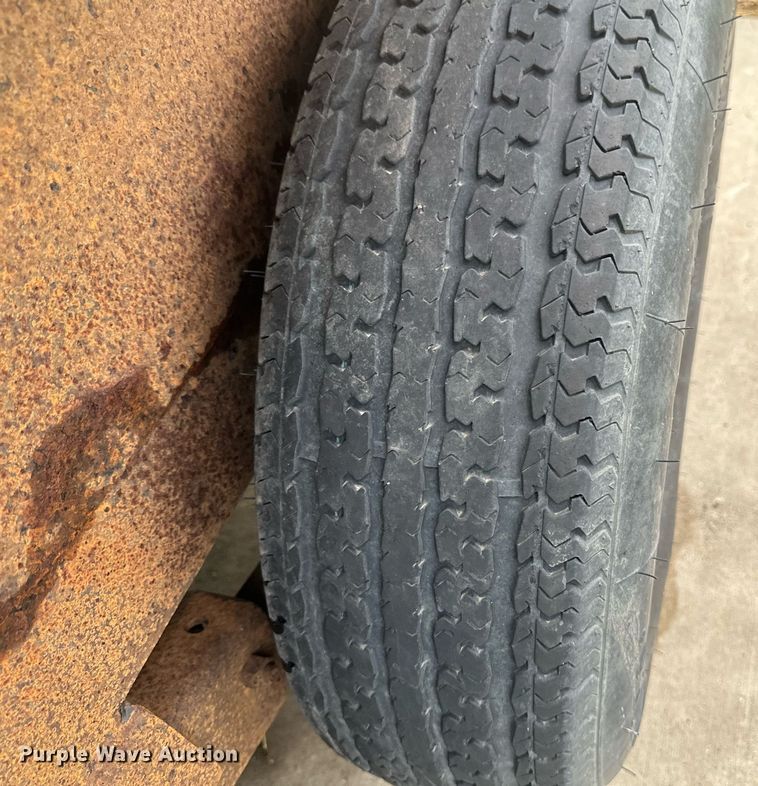 image for item EB2712 2012 PJ equipment trailer