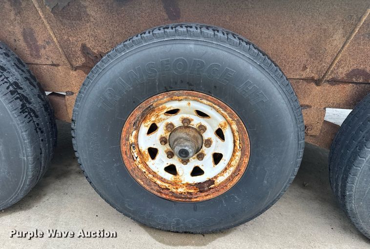 image for item EB2712 2012 PJ equipment trailer