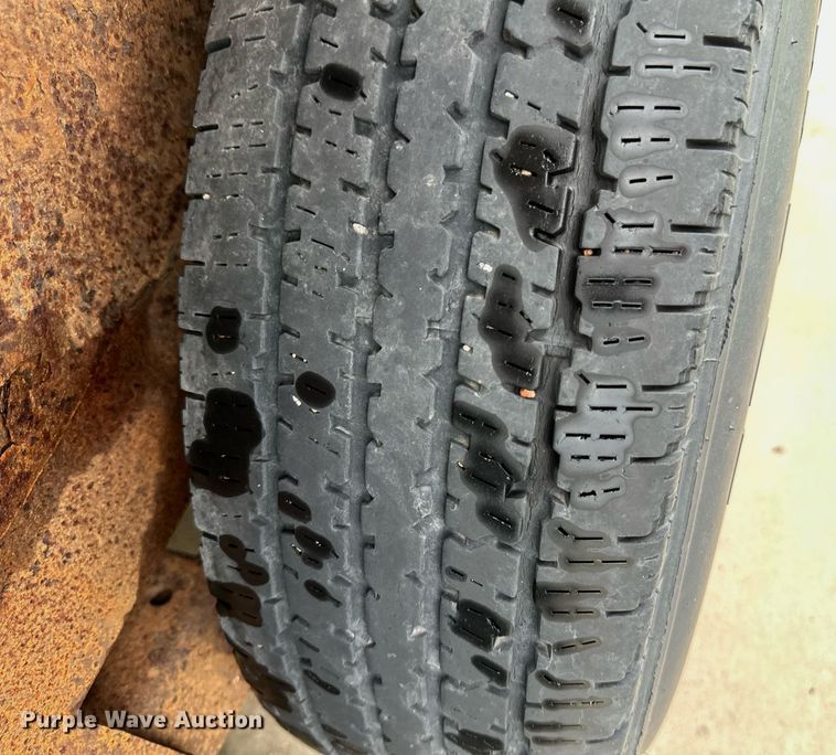 image for item EB2712 2012 PJ equipment trailer