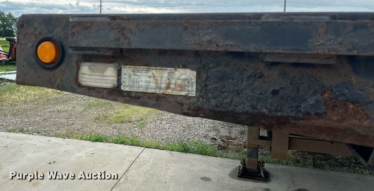 image for item EB2713 2013 Mauer Manufacturing drop deck equipment trailer