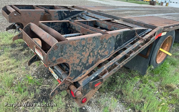 image for item EB2713 2013 Mauer Manufacturing drop deck equipment trailer
