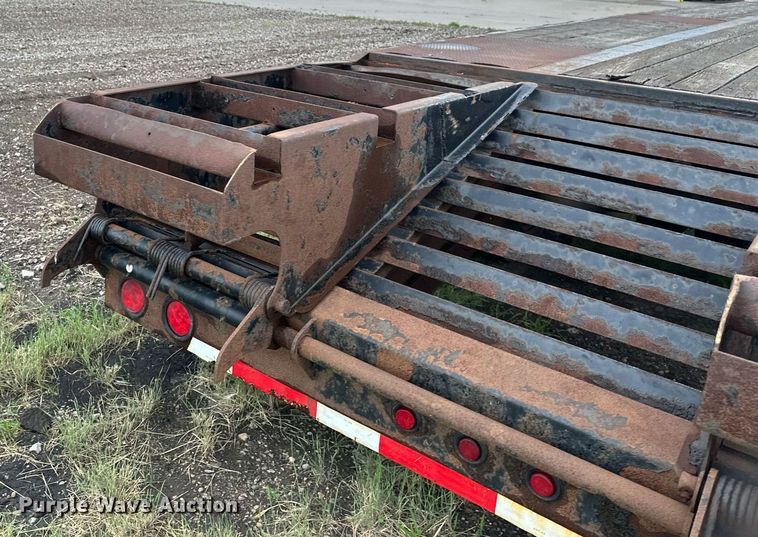 image for item EB2713 2013 Mauer Manufacturing drop deck equipment trailer