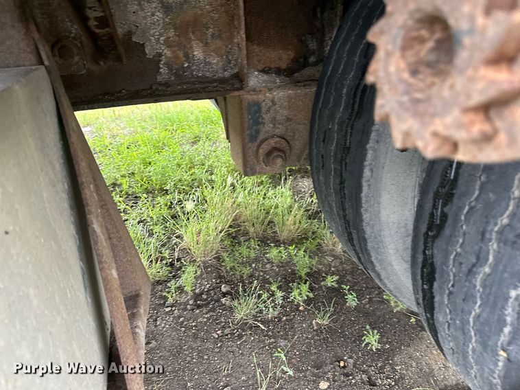 image for item EB2713 2013 Mauer Manufacturing drop deck equipment trailer
