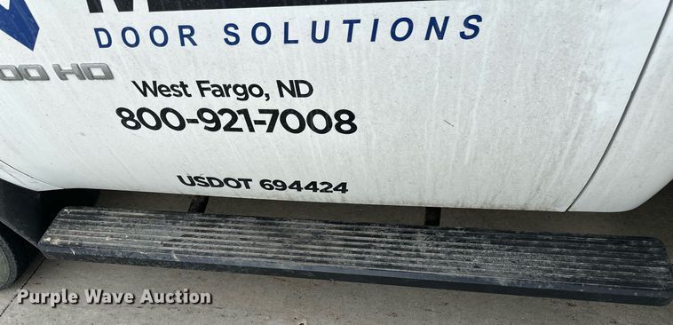 image for item EB2718 2009 Chevrolet Silverado 3500HD utility bed pickup truck