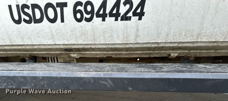 image for item EB2718 2009 Chevrolet Silverado 3500HD utility bed pickup truck