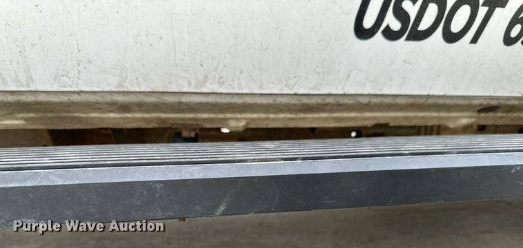 image for item EB2718 2009 Chevrolet Silverado 3500HD utility bed pickup truck