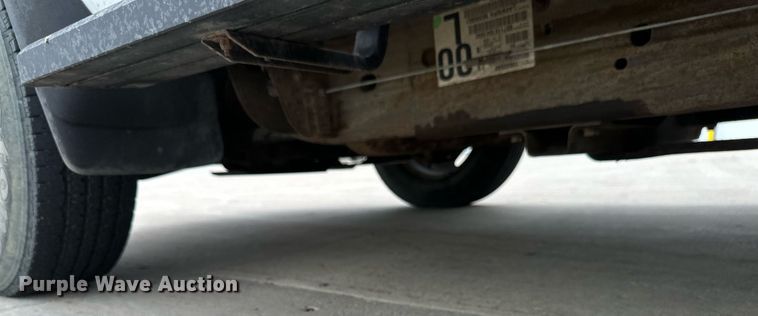 image for item EB2718 2009 Chevrolet Silverado 3500HD utility bed pickup truck