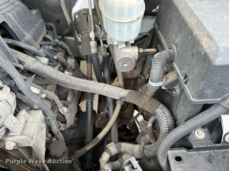 image for item EB2718 2009 Chevrolet Silverado 3500HD utility bed pickup truck