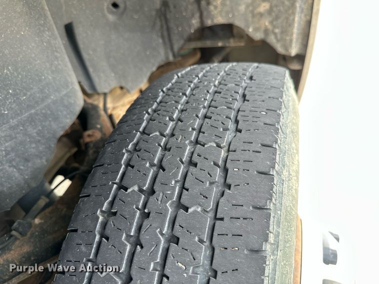 image for item EB2718 2009 Chevrolet Silverado 3500HD utility bed pickup truck