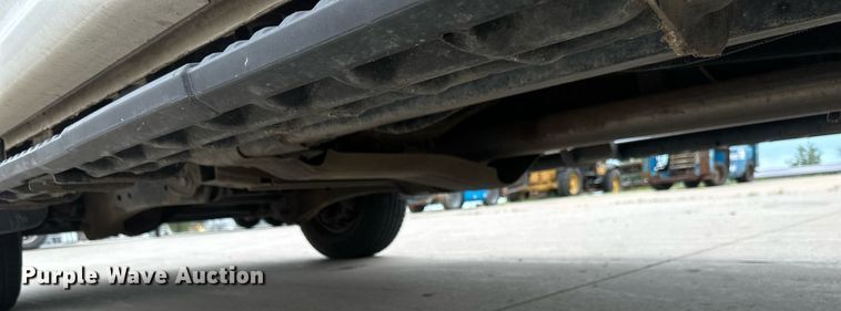 image for item EB2720 2019 Ford F350 Super Duty Crew Cab utility bed pickup truck