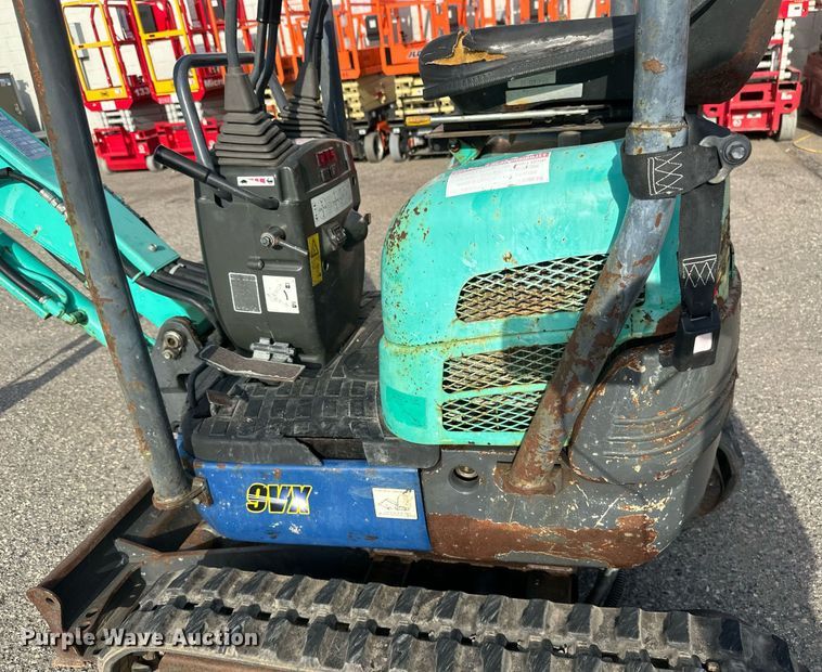 image for item EB2742 IHI 9VX3 mini excavator