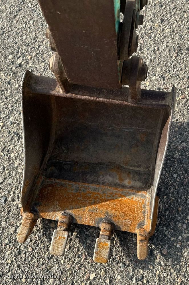 image for item EB2742 IHI 9VX3 mini excavator