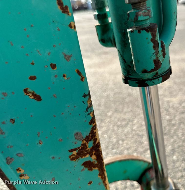 image for item EB2742 IHI 9VX3 mini excavator