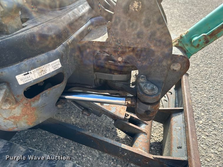 image for item EB2742 IHI 9VX3 mini excavator