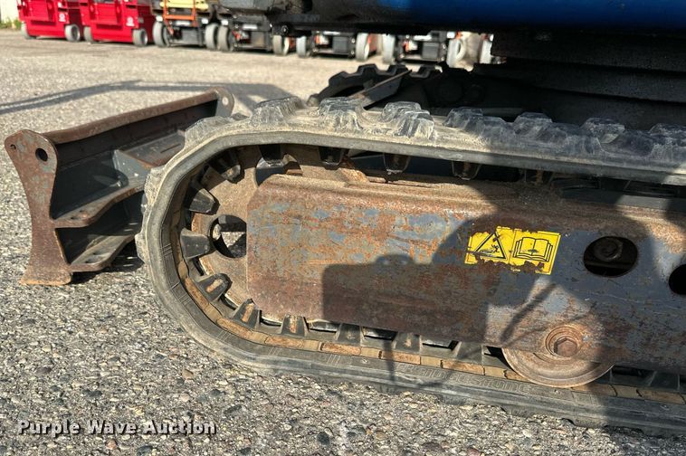 image for item EB2742 IHI 9VX3 mini excavator