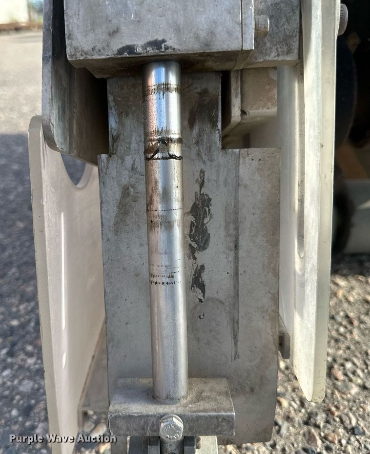 image for item EB2743 2018 Husqvarna Soff-Cut 5000 concrete saw