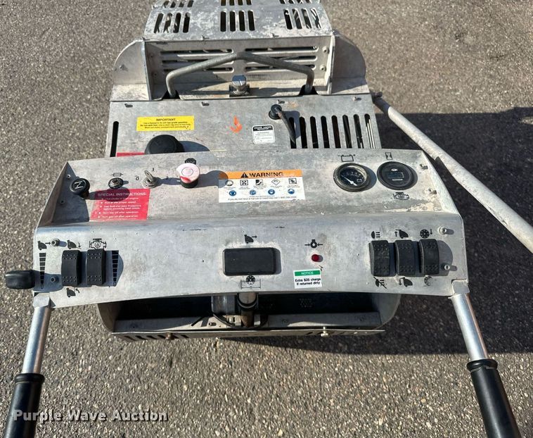 image for item EB2744 2018 Husqvarna Soff-Cut 5000 concrete saw