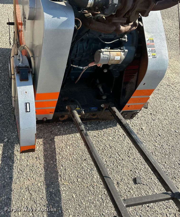 image for item EB2745 2016 Norton Clipper C5926SS concrete saw