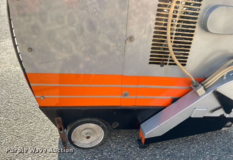 image for item EB2745 2016 Norton Clipper C5926SS concrete saw