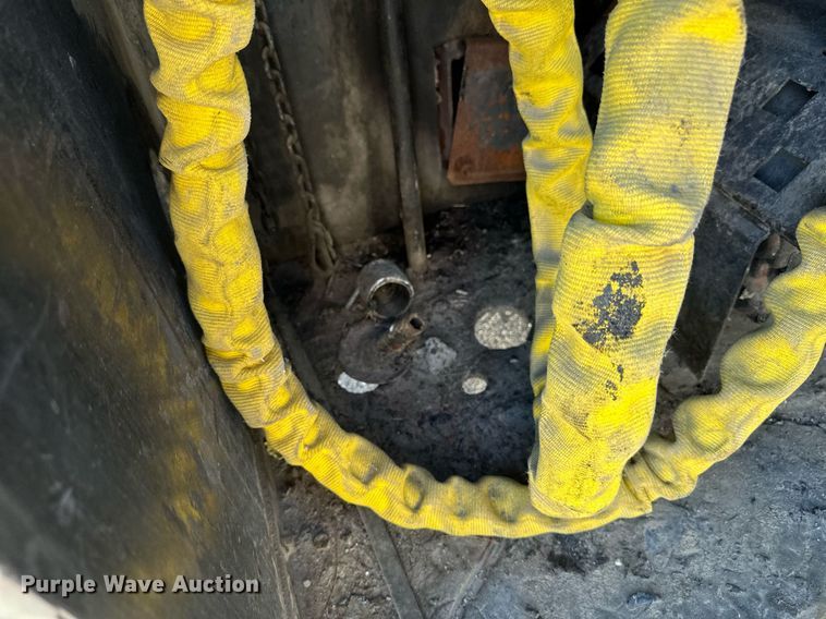 image for item EB2747 2008 Cimline Magma 110 melter applicator