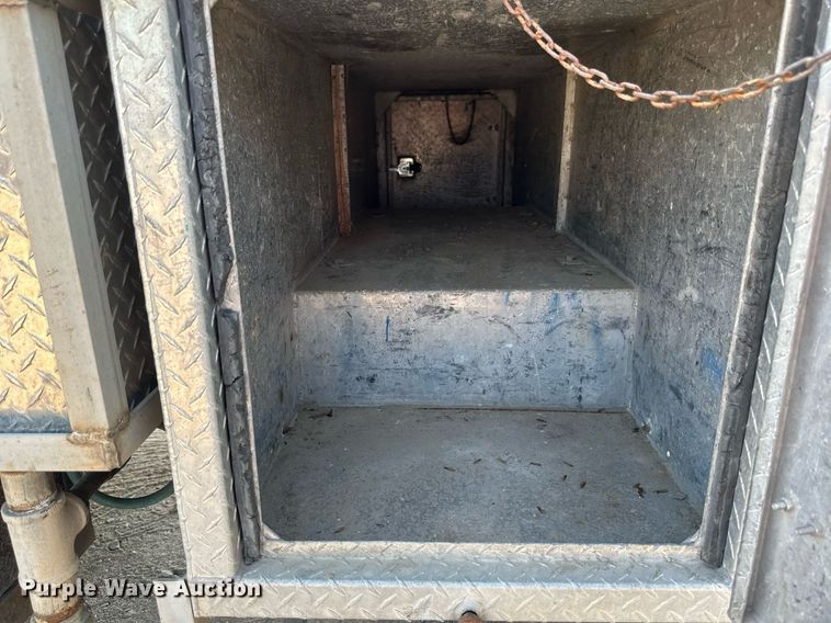 image for item EB2755 2008 Sterling Acterra flatbed truck