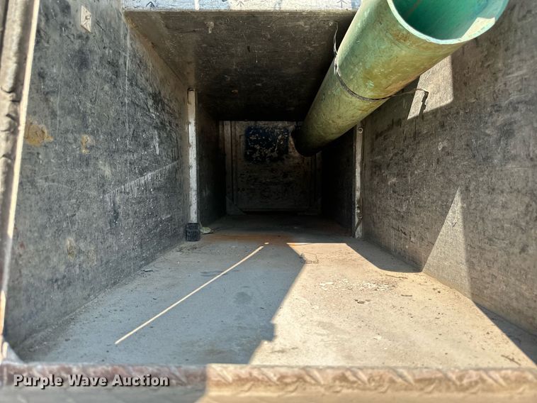 image for item EB2755 2008 Sterling Acterra flatbed truck