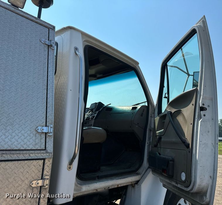 image for item EB2755 2008 Sterling Acterra flatbed truck