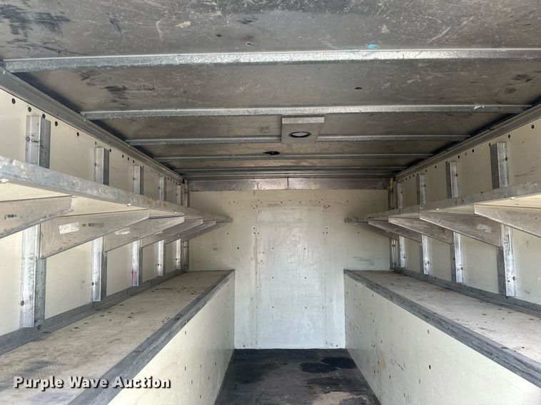 image for item EB2757 2003 Ford E550 utility / service truck