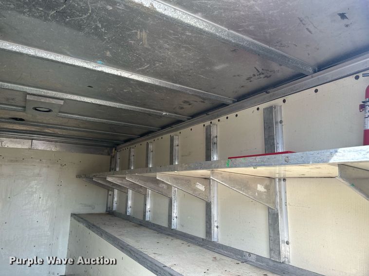 image for item EB2757 2003 Ford E550 utility / service truck