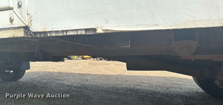 image for item EB2757 2003 Ford E550 utility / service truck